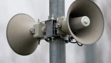 W Przemyślu uruchomiono alarm powietrzny. Służby monitorują sytuację