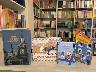 Książkowe tropy, Muminki i podróże w czasie - nowe lektury dla dzieci.