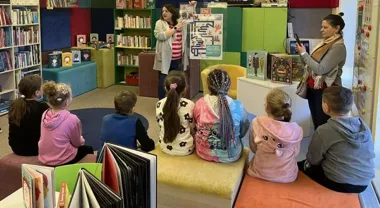 Jak dzieci odkrywały biblioteczne skarby - Tropem książek w Przemyślu
