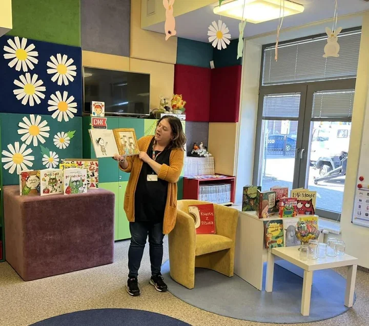 Kolorowy Potwór zamieszkał w przemyskiej bibliotece i porządkował emocje