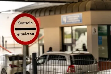 Zapłacił ponad 4 tysiące złotych, ale do Polski nie wjechał