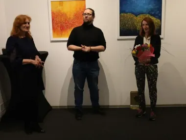 Edyta Gałan zatrzymuje pejzaże na płótnie - wystawa w Galerii 12