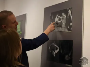 Teatr po obu stronach sceny - Przemyśl pokazuje to, czego zwykle nie widać