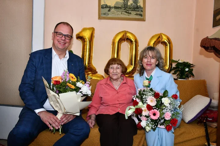 200 lat życia w jednym domu. Pani Katarzyna z Przemyśla świętuje stulecie