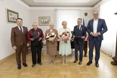 Pół wieku razem. W Przemyślu uhonorowano małżeńskie jubileusze