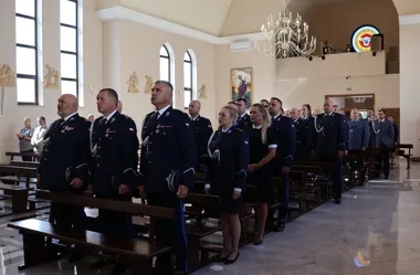 Przemyscy policjanci świętowali awanse, wyróżnienie i ważny jubileusz