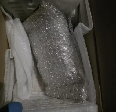 W mieszkaniu 24-latka policja znalazła ponad 3 kg narkotyków i 200 tys. zł