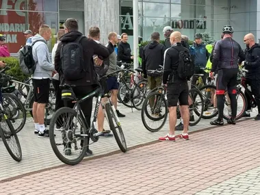 Ponad 50 policjantów z Przemyśla ruszyło na rowery. To był przejazd dla fundacji