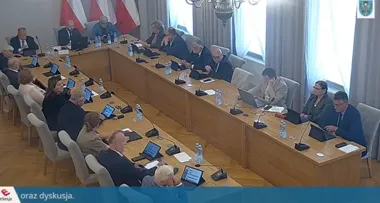 Na drogi powiatu trafi 2,64 mln zł. W Ujkowicach powstanie projekt chodnika