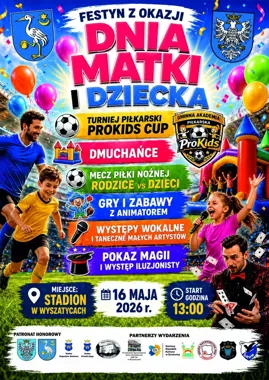 Piłkarski turniej i rodzinny mecz na stadionie w Wyszatycach